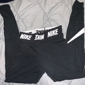 Nike leggings